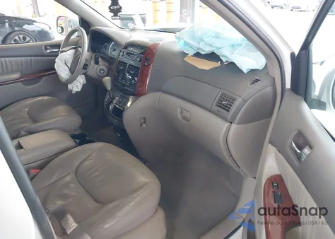 2004 Toyota Sienna Xle из США, поврежденный, VIN 5TDZA22C14S211105